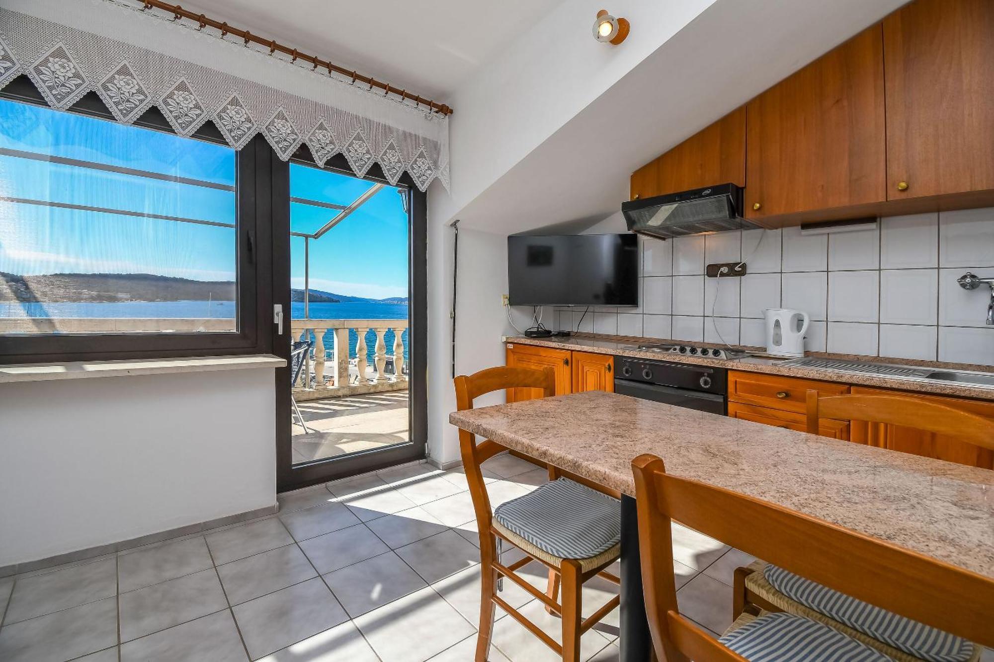 Apartments Anna Trogir Exterior foto